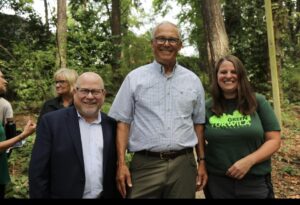 Mayor McLeod, Jay Inslee and Olena Perry 